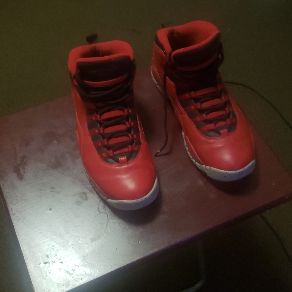 Red black jordan 10 size 13